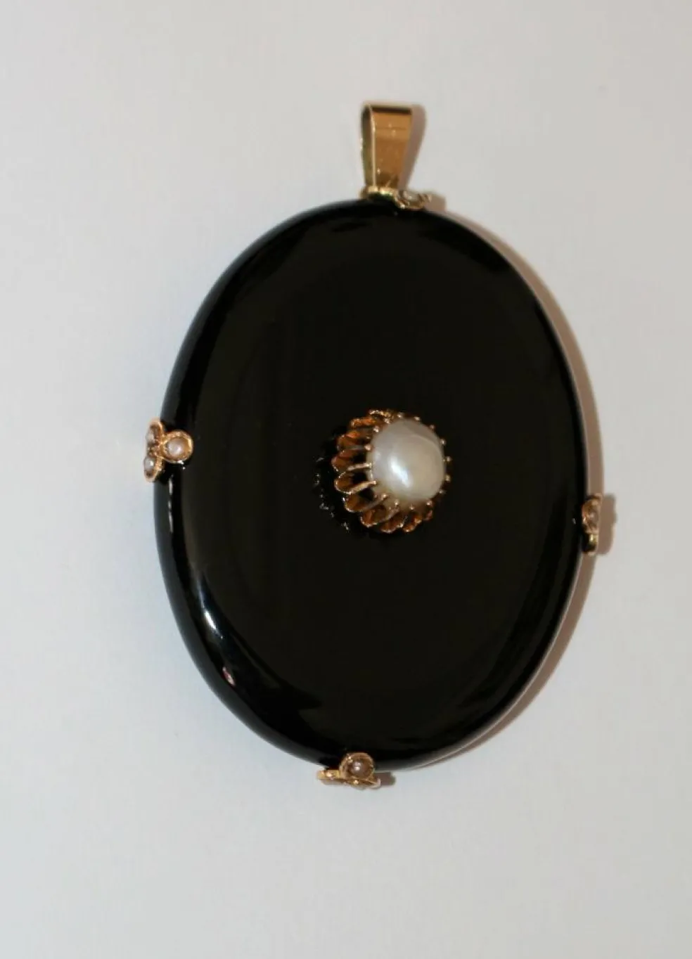 Pendentif En Onyx Et Perles XIXe