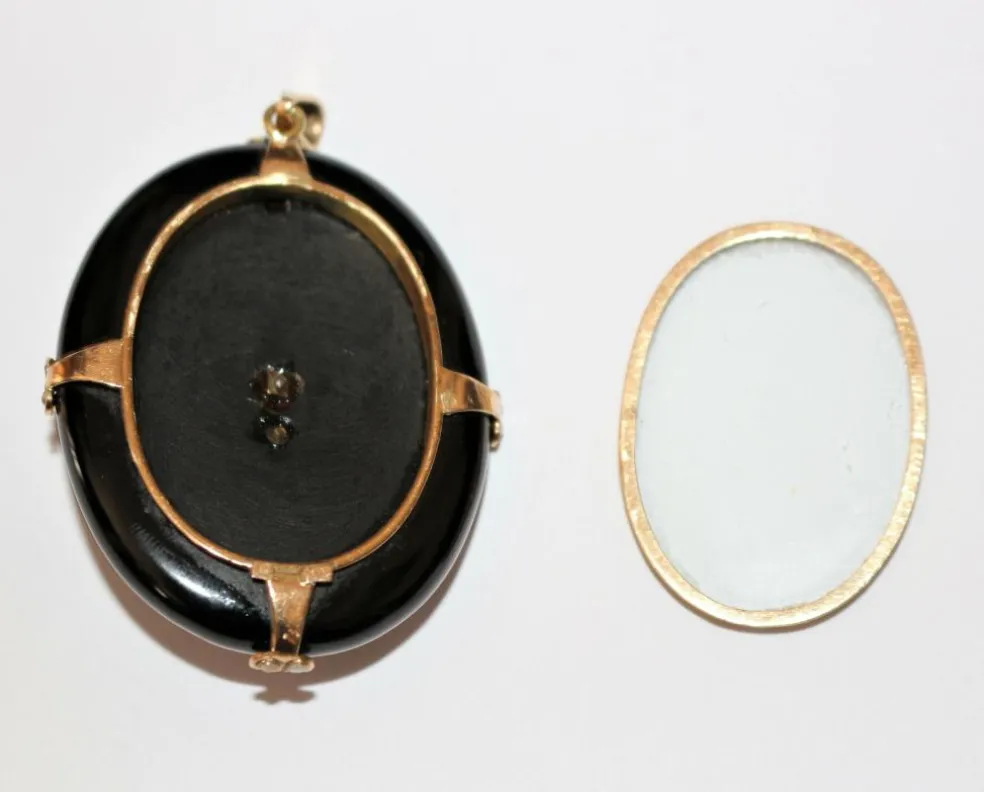 Pendentif En Onyx Et Perles XIXe