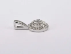Pendentif en or blanc avec diamants