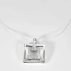 Pendentif en or blanc et diamants