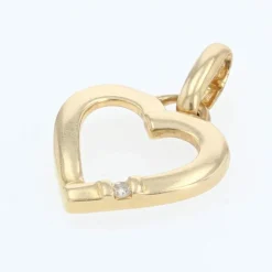 Pendentif en or diamant coeur