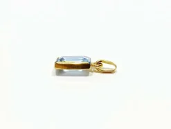 Pendentif en or et Spinelle