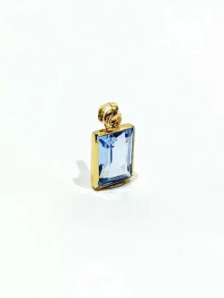 Pendentif en or et Spinelle