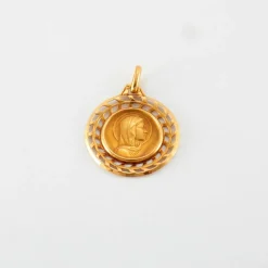 Pendentif en or jaune