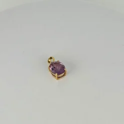 Pendentif en or jaune 18 carats avec améthyste ovale
