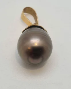 Pendentif en Or jaune & perle de culture