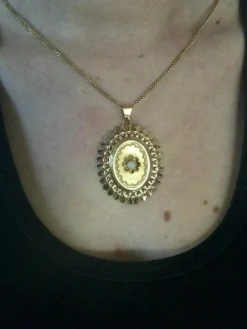 Pendentif en Or jaune & perle