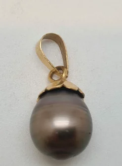 Pendentif en Or jaune & perle de culture