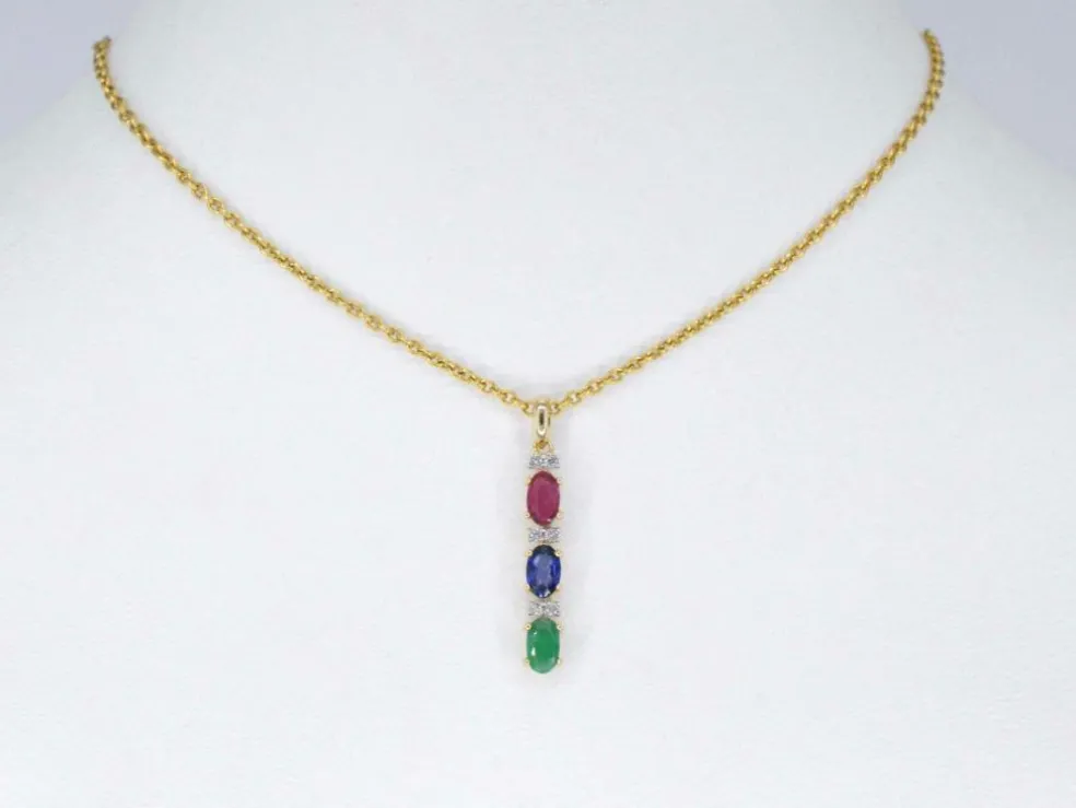 Pendentif en or jaune avec pierres précieuses multicolores et diamants