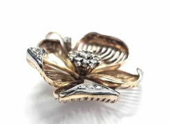 Pendentif en or jaune avec diamants