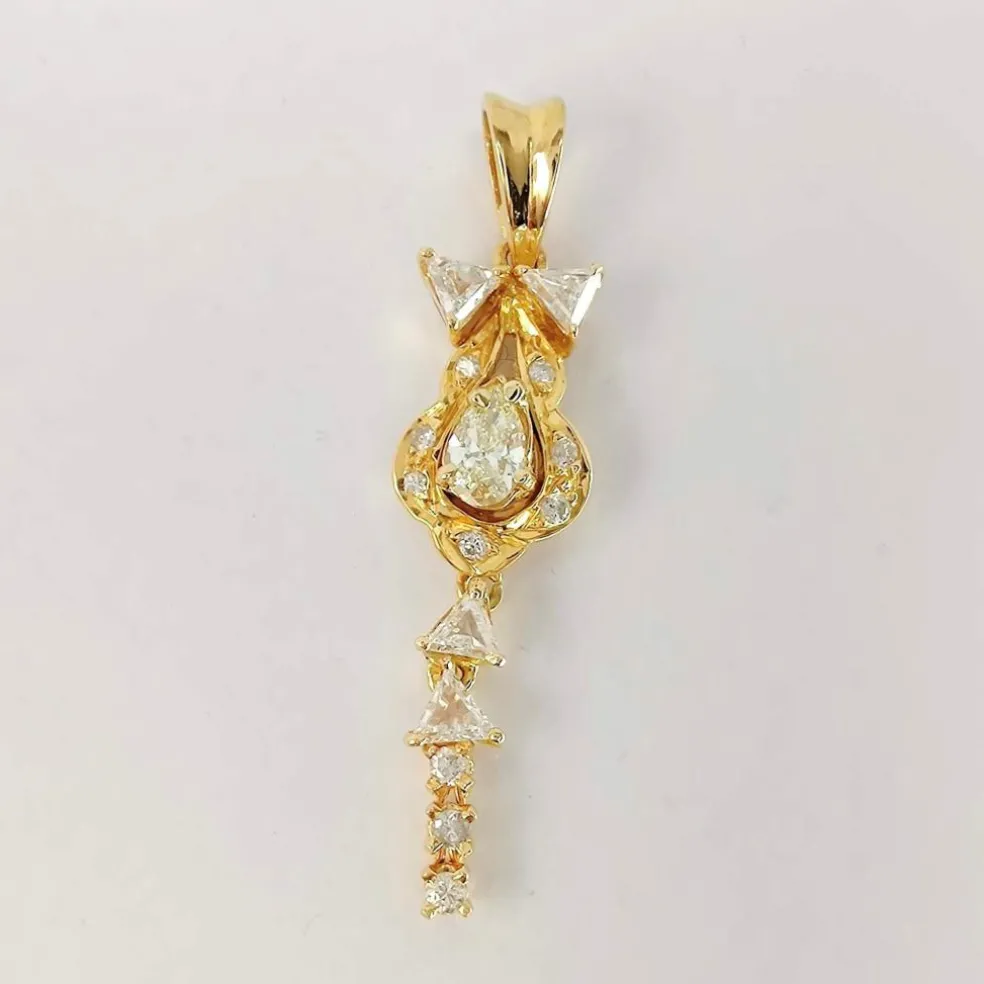 Pendentif en or jaune et diamants