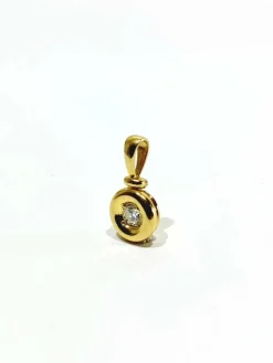 Pendentif en or jaune et diamant