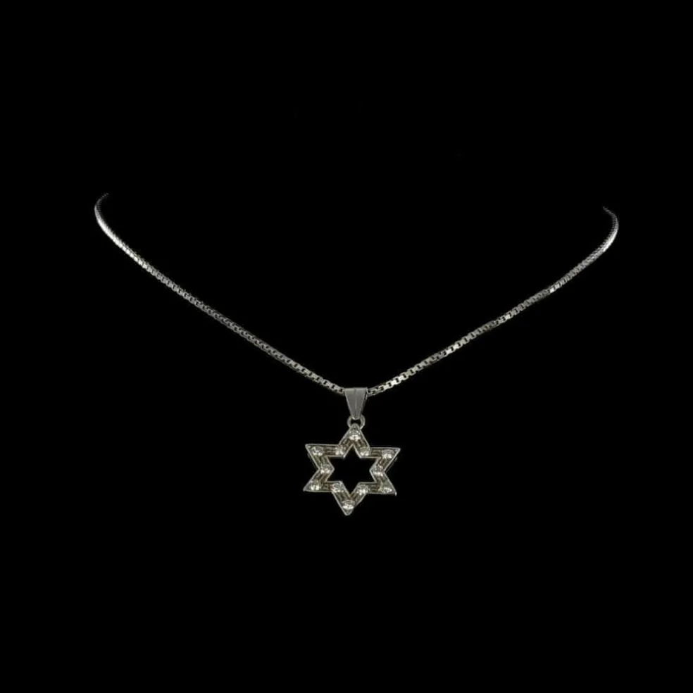 Pendentif Etoile Diamants et sa chaîne