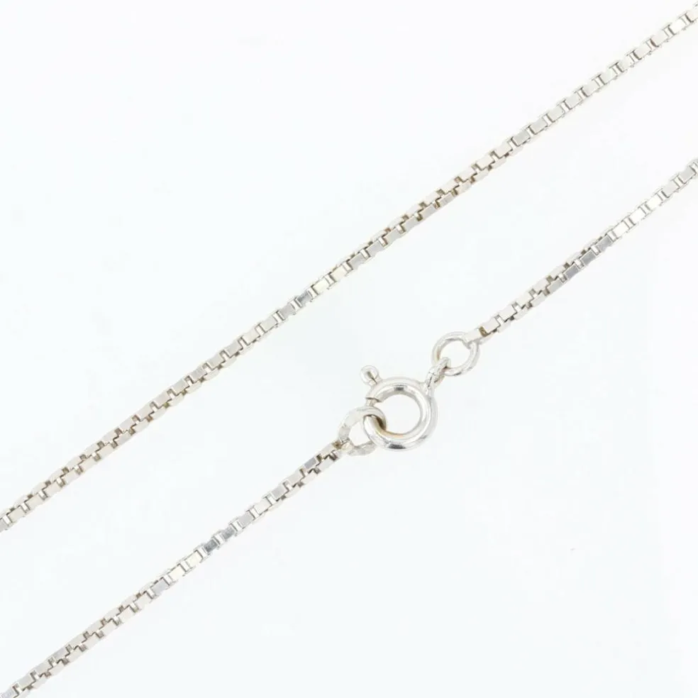 Pendentif Etoile Diamants et sa chaîne