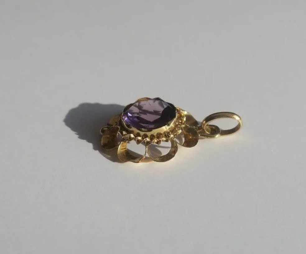 Pendentif fleur XIXe or rose améthyste