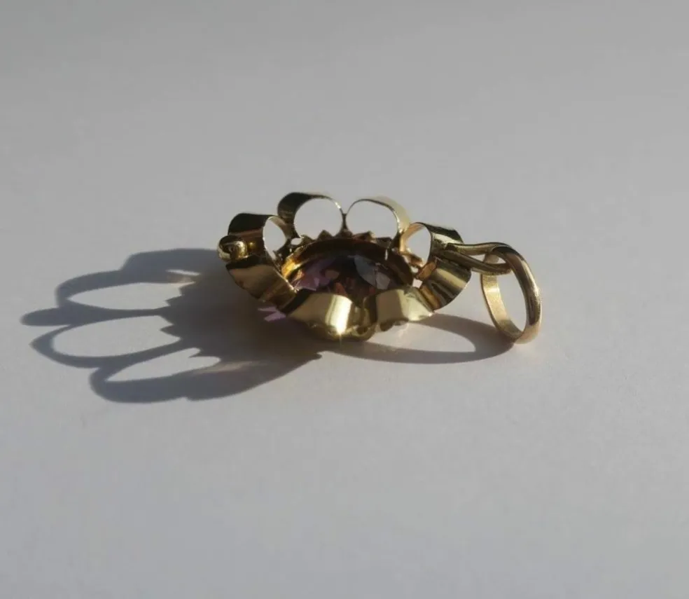 Pendentif fleur XIXe or rose améthyste