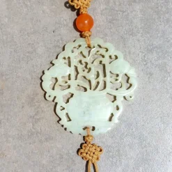 Pendentif jade bouquet