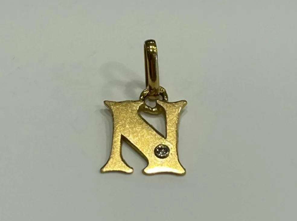 Pendentif lettre N or jaune diamants