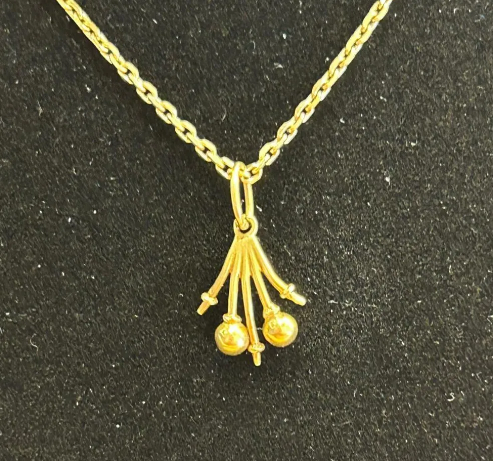 Pendentif Main or jaune