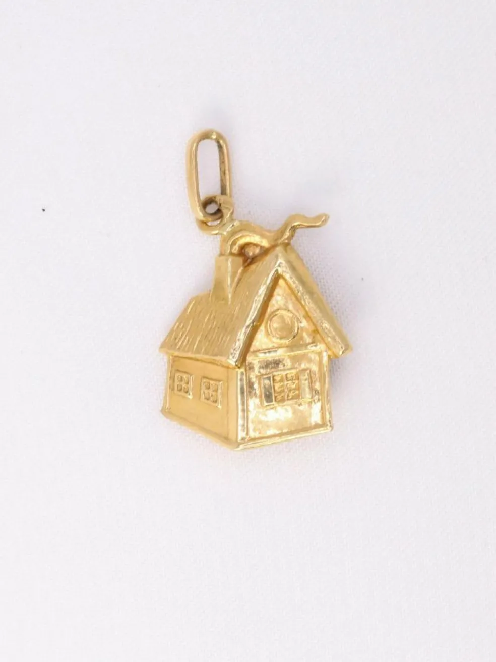 Pendentif maison vintage or jaune rubis