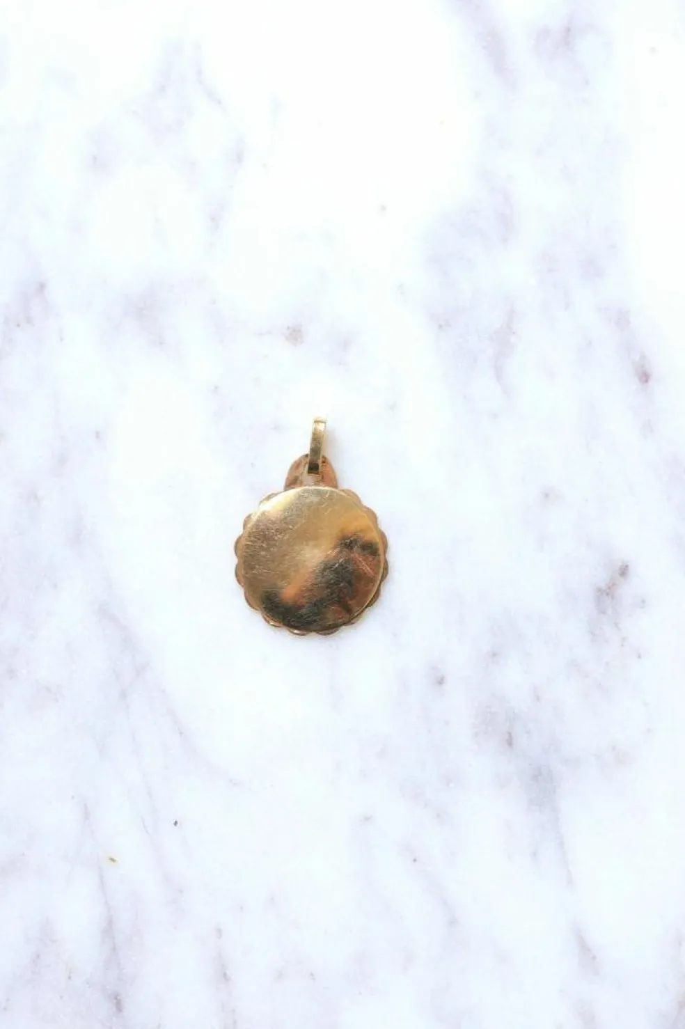 Pendentif médaille d'amour Augis en or jaune