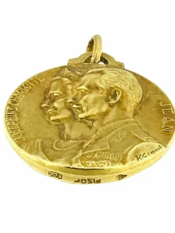 Pendentif Médaille or jaune de René Cliquet Grands-Ducs et Grandes-Duchesses de Luxembourg