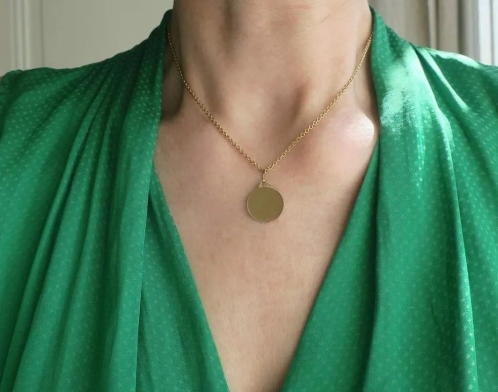 Pendentif médaille rond en or jaune à graver