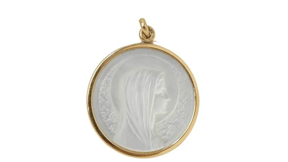Pendentif Médaille Vierge En Or Jaune Et Nacre