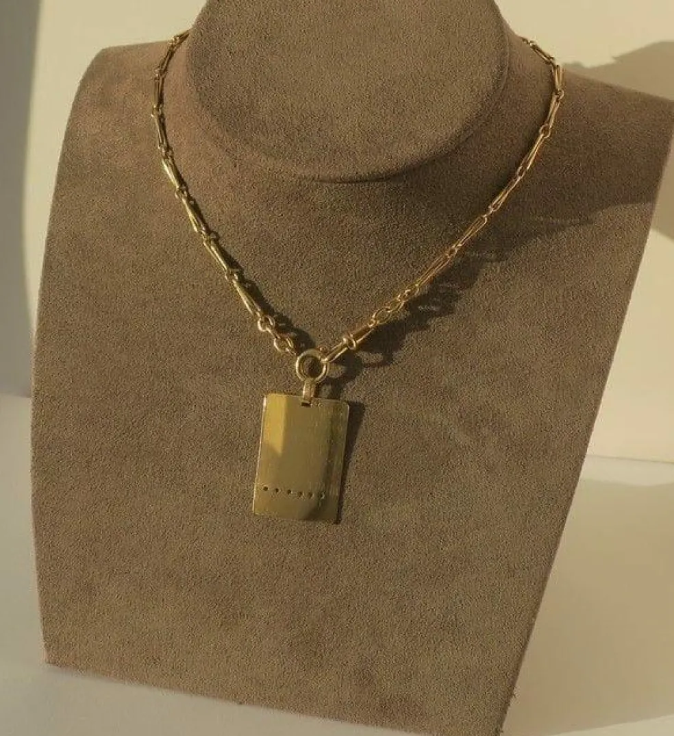 Pendentif médaillon à graver or