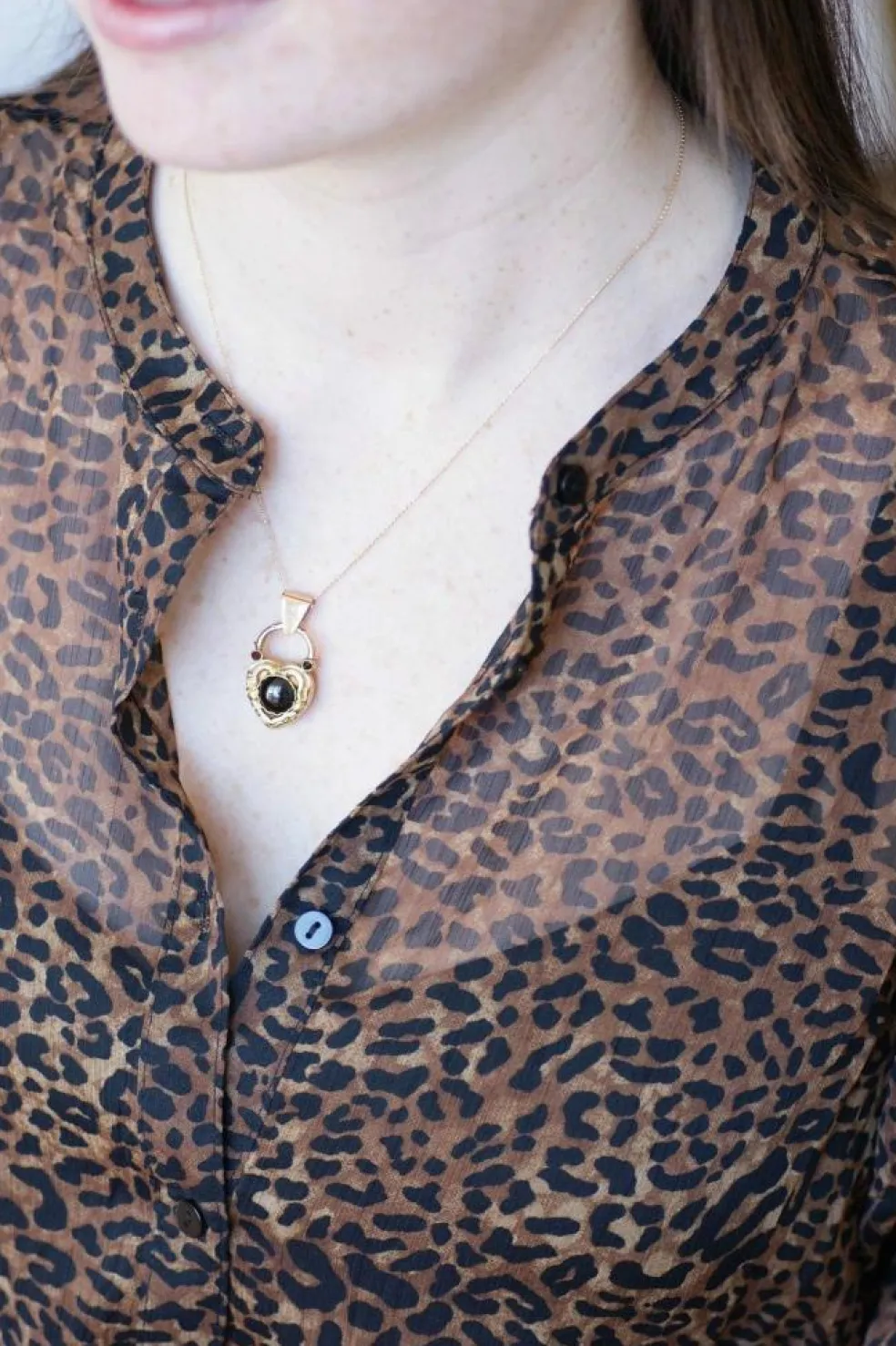 Pendentif médaillon cœur or et grenats