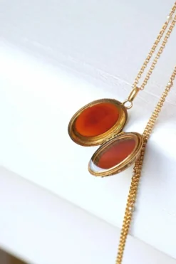Pendentif médaillon or et agate