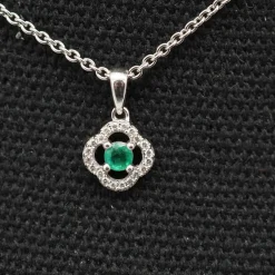 pendentif émeraude or blanc diamant