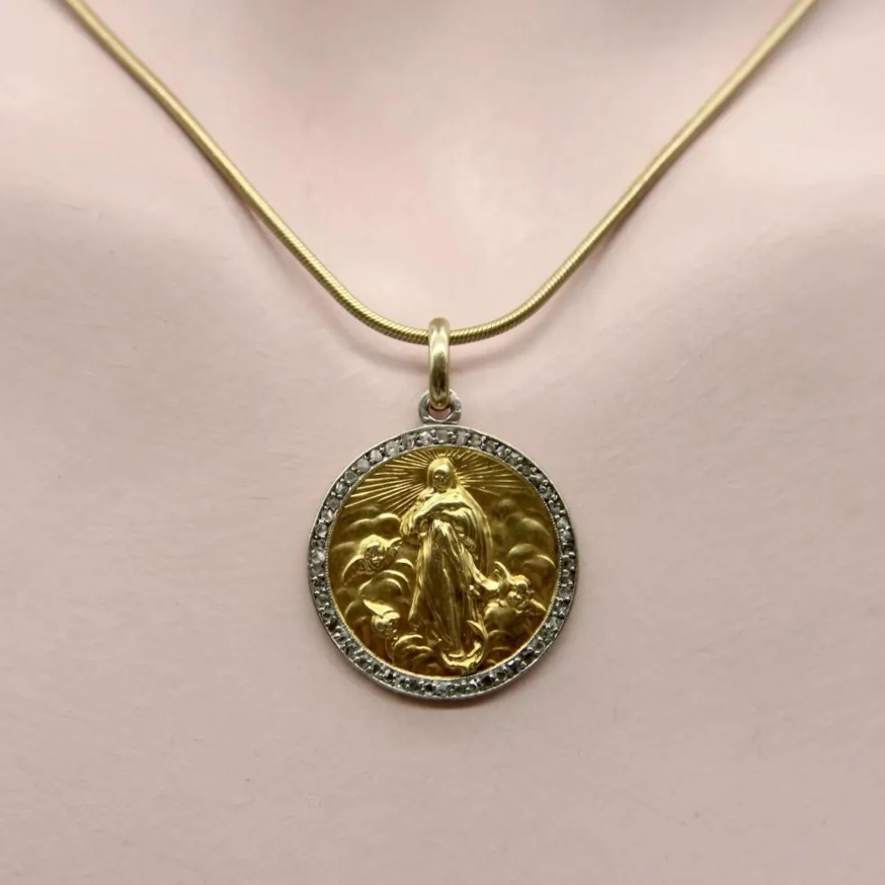 Pendentif Mère de Dieu en or jaune 18 carats et platine de style édouardien