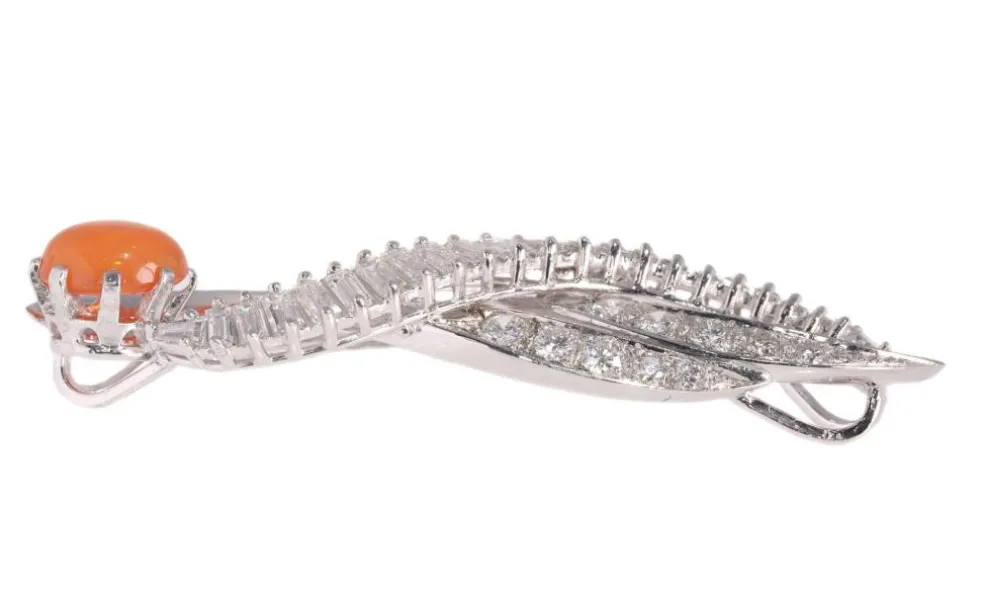 Pendentif opale et diamants