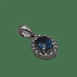 Pendentif or blanc saphir diamant