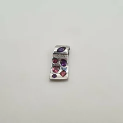 Pendentif or blanc serti de saphir rose et améthyste