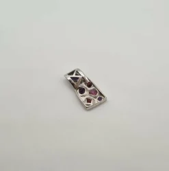 Pendentif or blanc serti de saphir rose et améthyste
