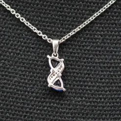 Pendentif or blanc tanzanite diamants