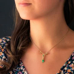 Pendentif or et émeraudes et diamants feuilles de vignes