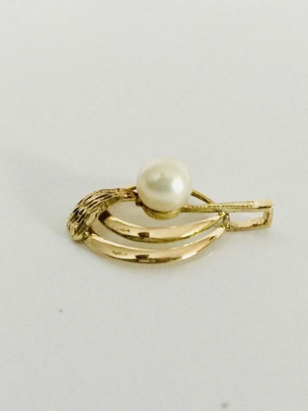 Pendentif Or Et Perle