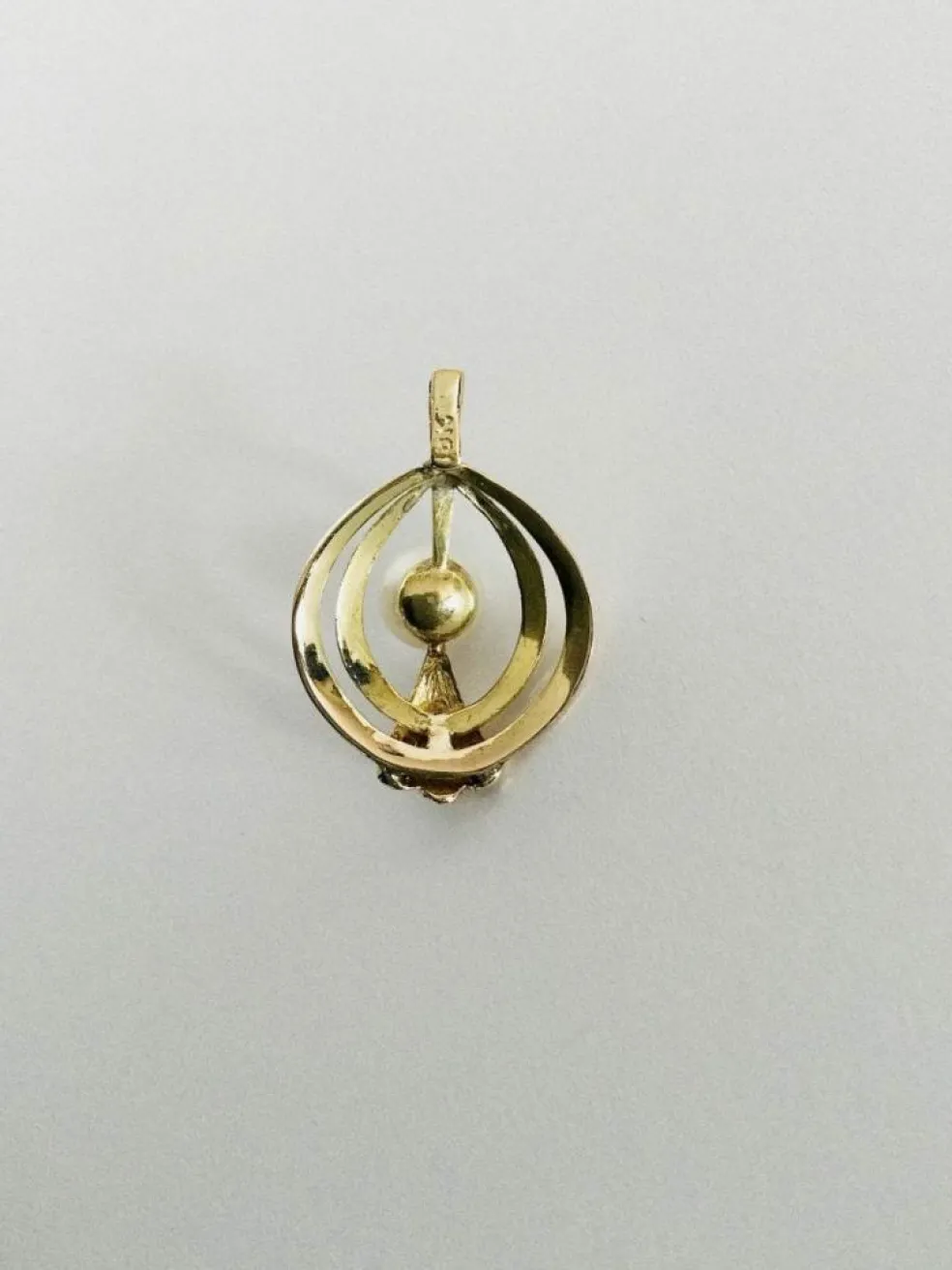 Pendentif Or Et Perle