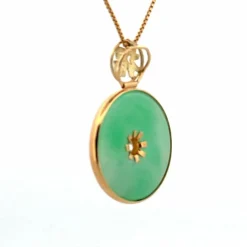 Pendentif or jaune et Jade