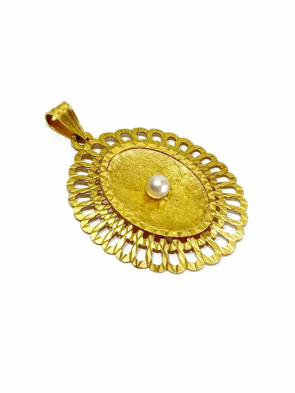 Pendentif or jaune et perle