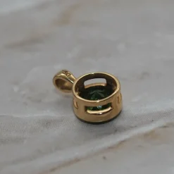 Pendentif or jaune tavorite