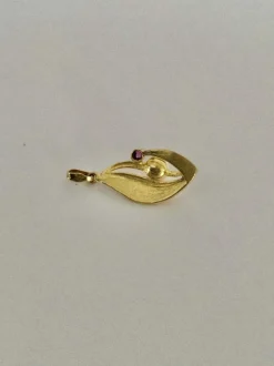 Pendentif Or Perle Grenat