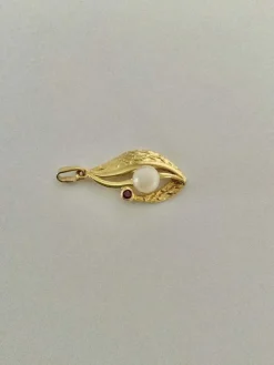 Pendentif Or Perle Grenat