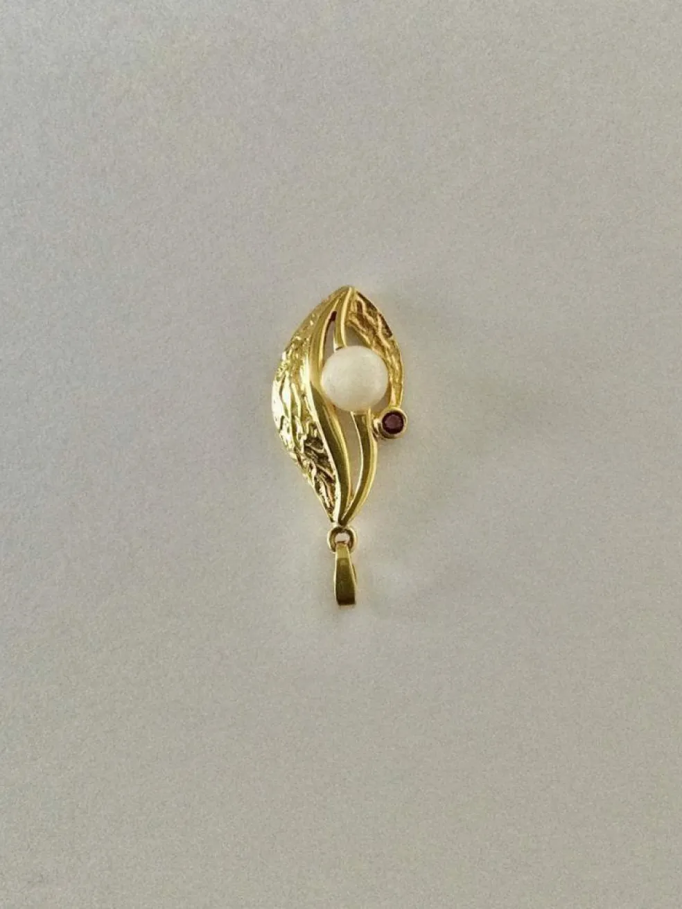 Pendentif Or Perle Grenat