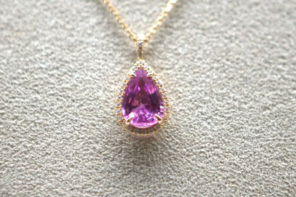 Pendentif Or Rose, Saphir Rose, Diamants