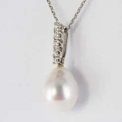 Pendentif Perles et Diamants