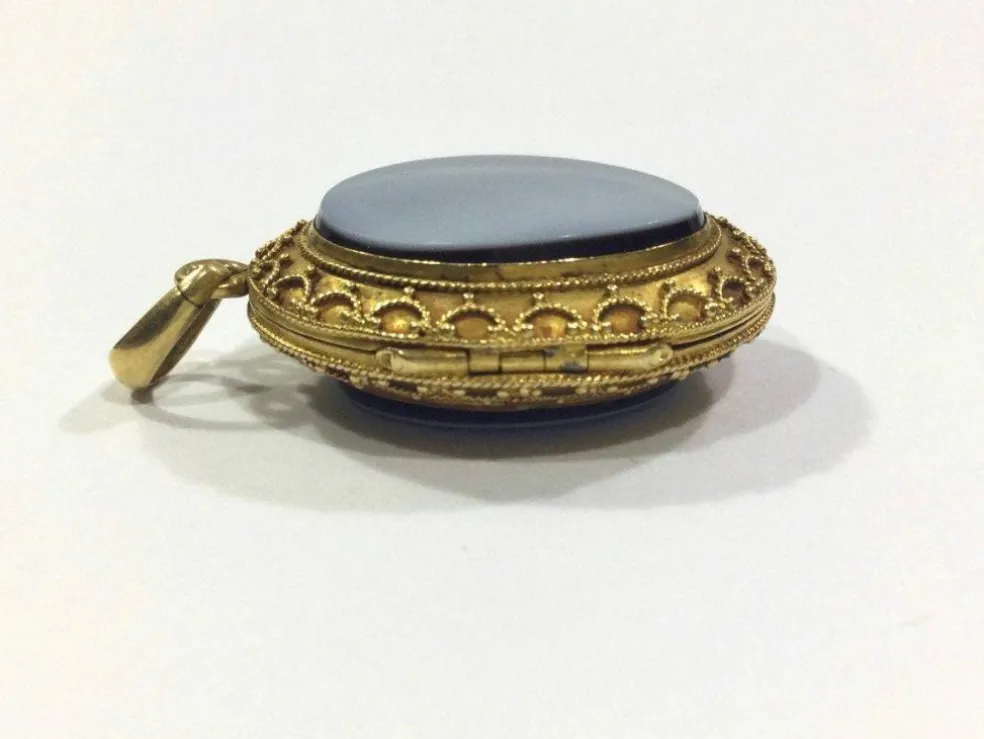 Pendentif Photo En Or Et Onyx